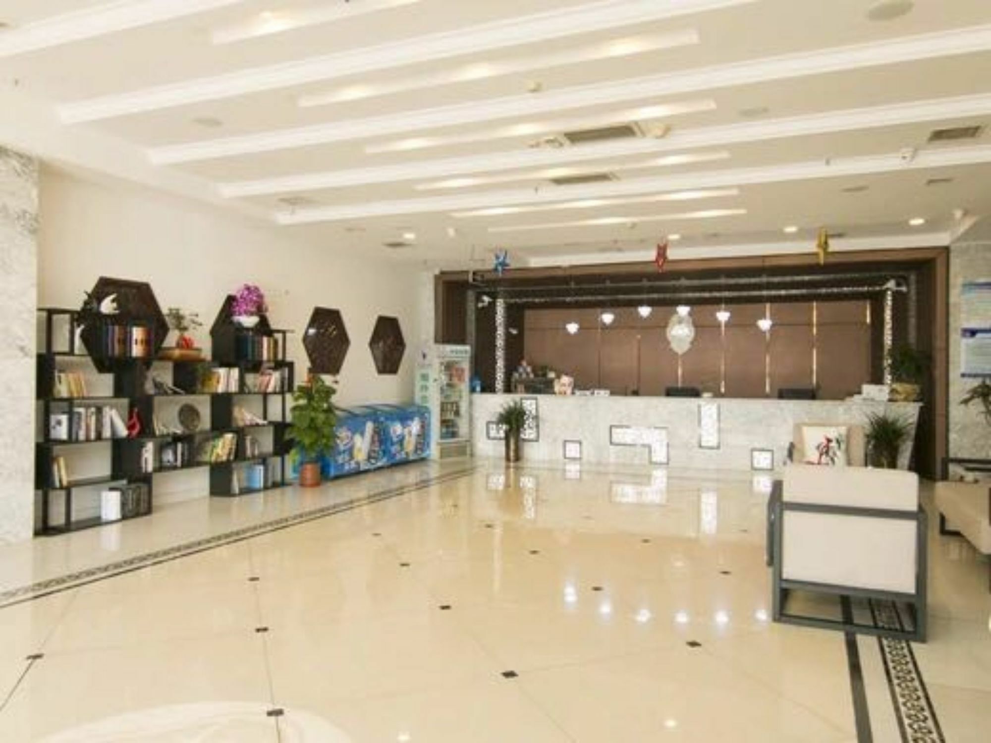 Tianjin Bindao Business Hotel Binhai  Экстерьер фото